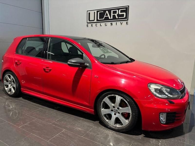 Röd Begagnad 2009 VW Golf VI Edition Halvkombi | 34 900 kr (Marknadspris) - Bild 1/4