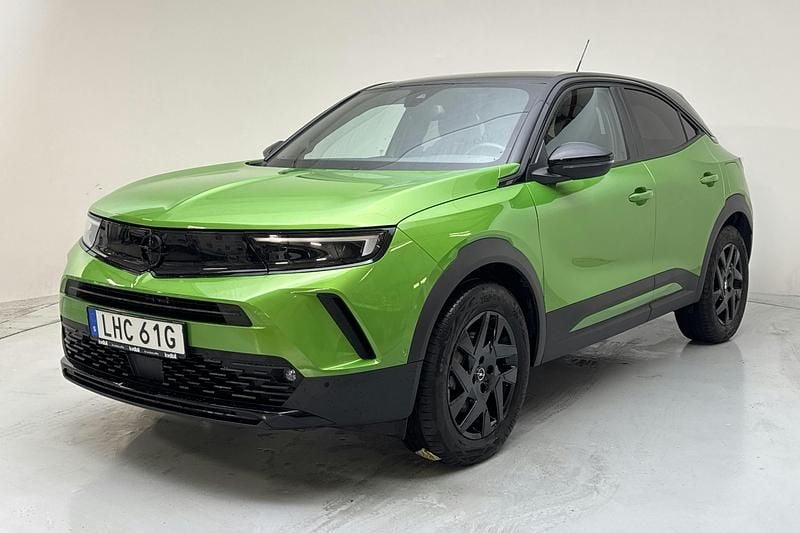 Grön Begagnad 2022 Opel Mokka-e GS Line SUV | 199 000 kr (Bra pris) - Bild 1/4