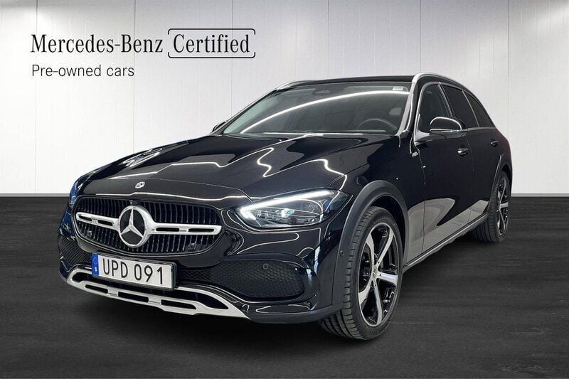 Svart Begagnad 2023 Mercedes C220 Premium Kombi | 529 000 kr (Marknadspris) - Bild 1/4