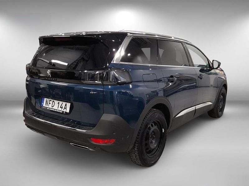 Begagnad Peugeot 5008 Allure 131 HK (96 kW) 2024 Blå SUV