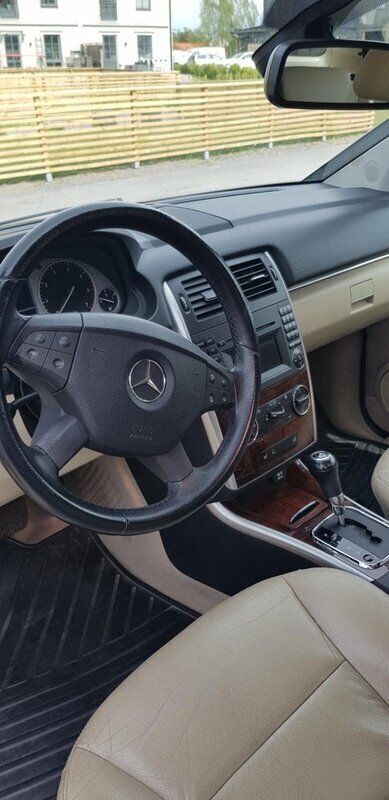 Svart Begagnad 2009 Mercedes B170 Minibuss | 43 000 kr (Superpris) - Bild 1/4
