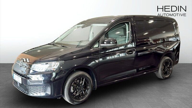 Svart (black) Begagnad 2024 VW Caddy Maxi Minibuss | 319 900 kr (Marknadspris) - Bild 1/4