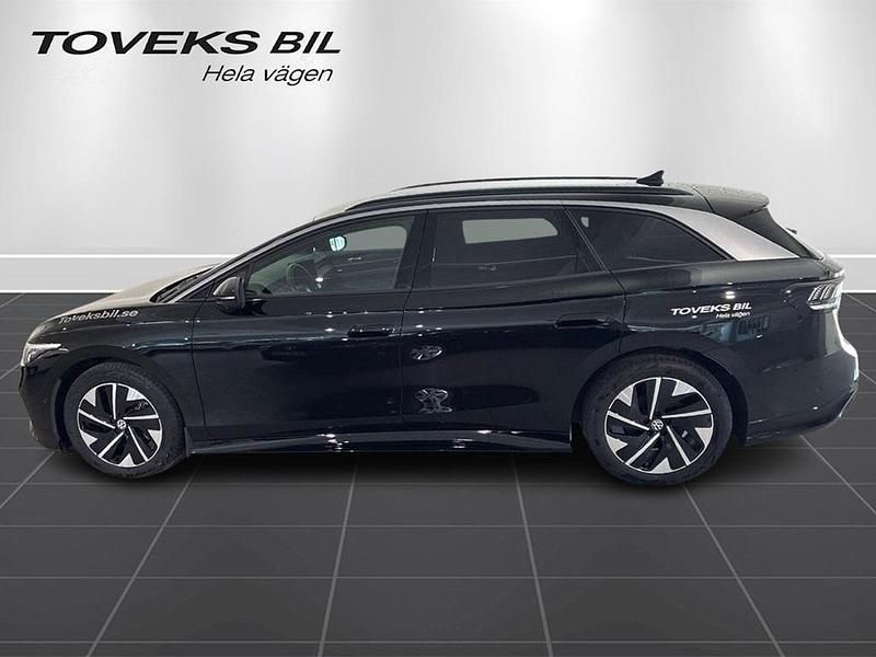 Begagnad VW ID.7 Pro 210 kW (286 HK) 2025 Svart Kombi