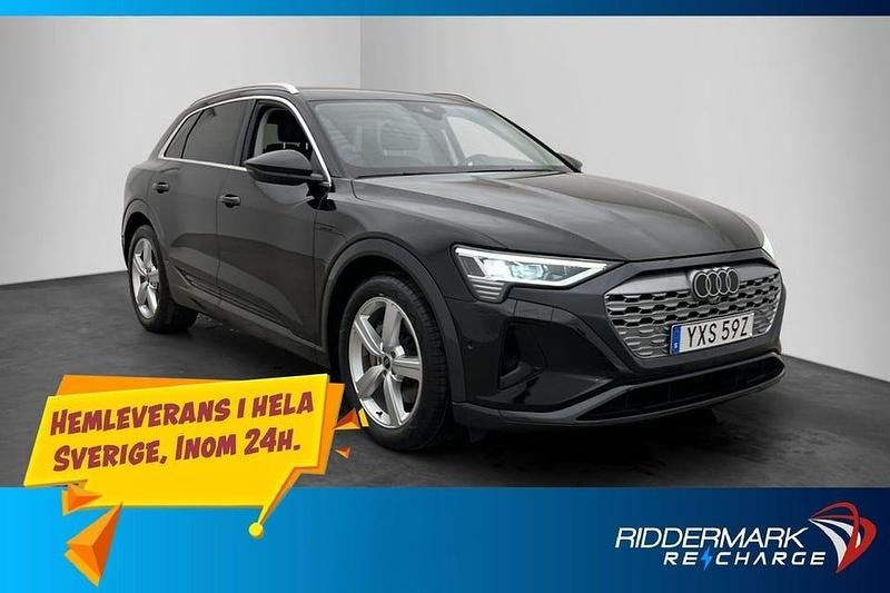 Svart Begagnad 2024 Audi Q8 e-tron SUV | 489 800 kr (Bra pris) - Bild 1/4