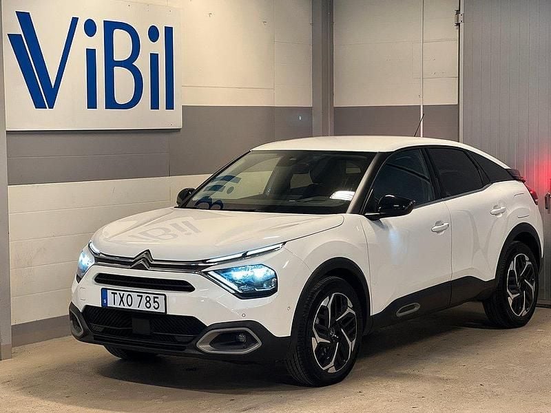 Vit Begagnad 2022 Citroën C4 Halvkombi | 219 900 kr (Marknadspris) - Bild 1/4