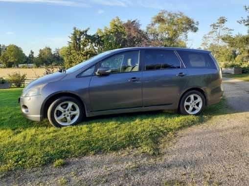 Grå Begagnad 2006 Mitsubishi Grandis Minibuss | 12 000 kr (Bra pris) - Bild 1/4