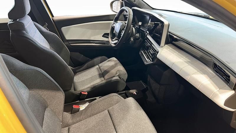 Ny Renault 5 E-Tech 11 kW (15 HK) 2026 Gul