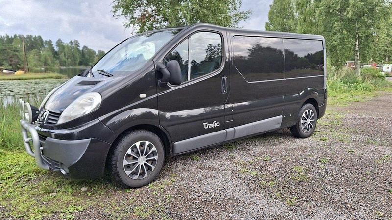 Svart Begagnad 2013 Renault Trafic Van | 95 000 kr (Dyr) - Bild 1/4