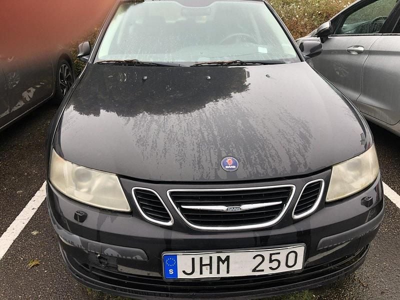 Svart Begagnad 2006 Saab 9-3 Linear Kombi | 5 000 kr (Superpris) - Bild 1/4