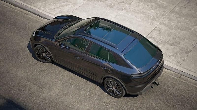 Ny Porsche Macan 330 kW (449 HK) 2025 Svart SUV