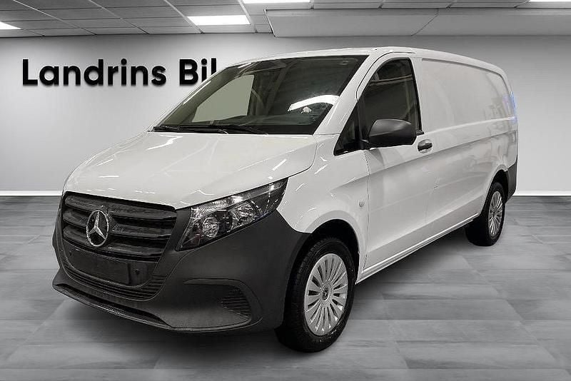 Vit Ny 2025 Mercedes Vito Minibuss | 617 500 kr - Bild 1/4