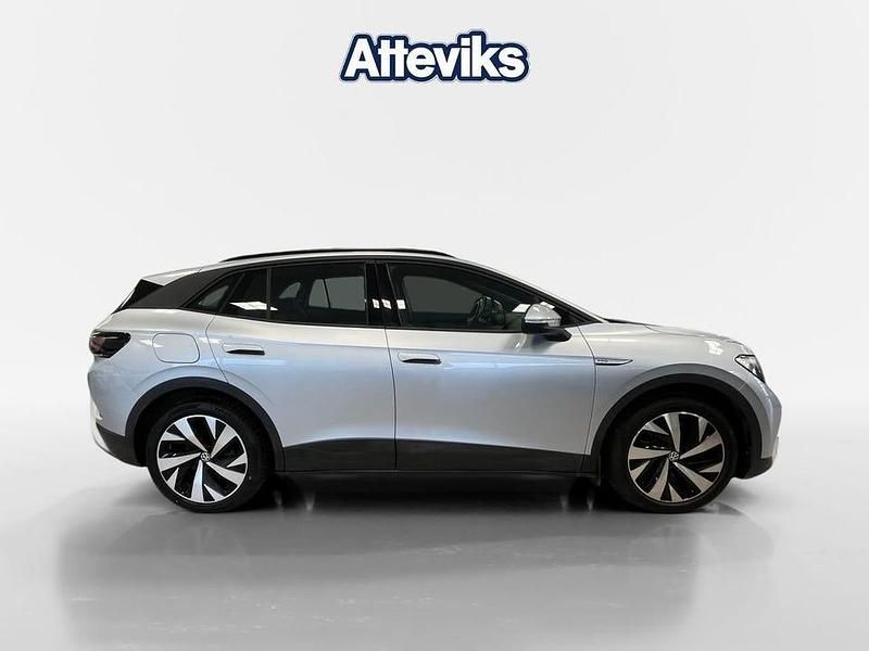 Begagnad VW ID.4 Pro Performance 152 kW (207 HK) 2022 Silver SUV