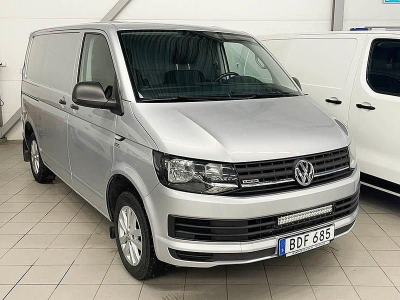Begagnad VW T6 150 HK (110 kW) 2017 Silver Van