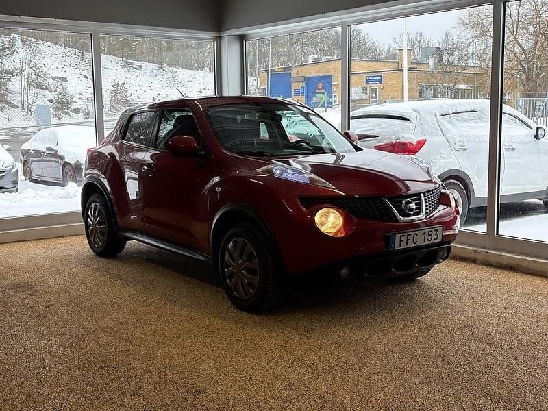 Röd Begagnad 2010 Nissan Juke SUV | 54 900 kr (Marknadspris) - Bild 1/4