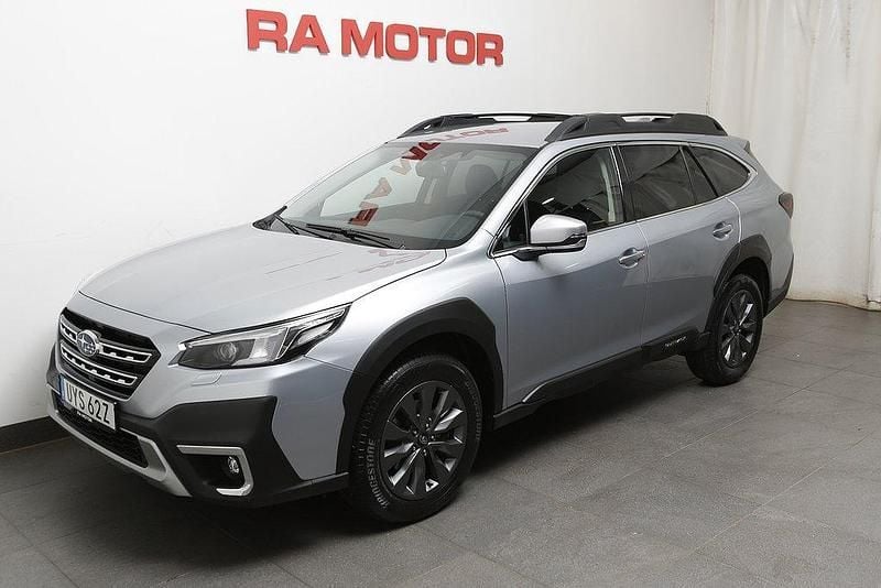 Grå Begagnad 2024 Subaru Outback SUV | 419 900 kr (Bra pris) - Bild 1/4