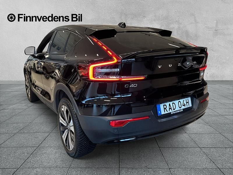 Begagnad Volvo C40 Core 172 kW (234 HK) 2022 Svart SUV