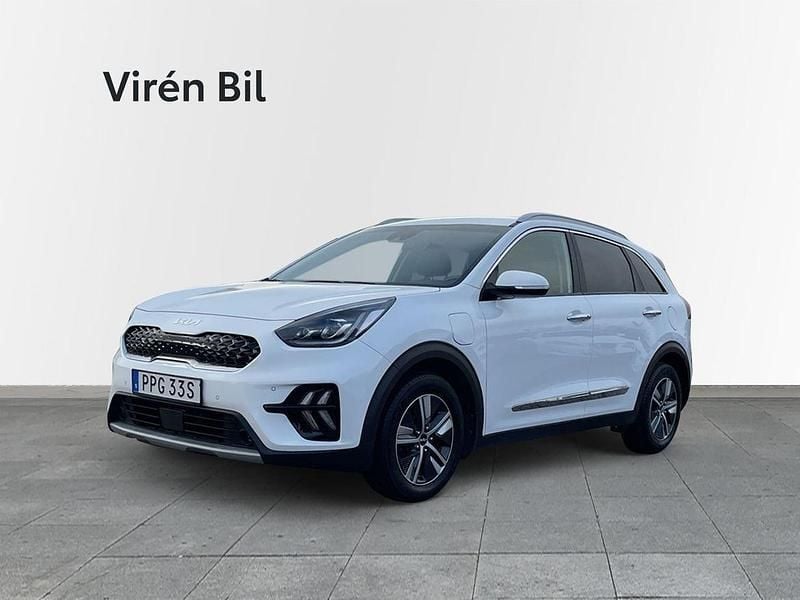 Vit Begagnad 2021 Kia Niro Advance SUV | 244 000 kr (Marknadspris) - Bild 1/4