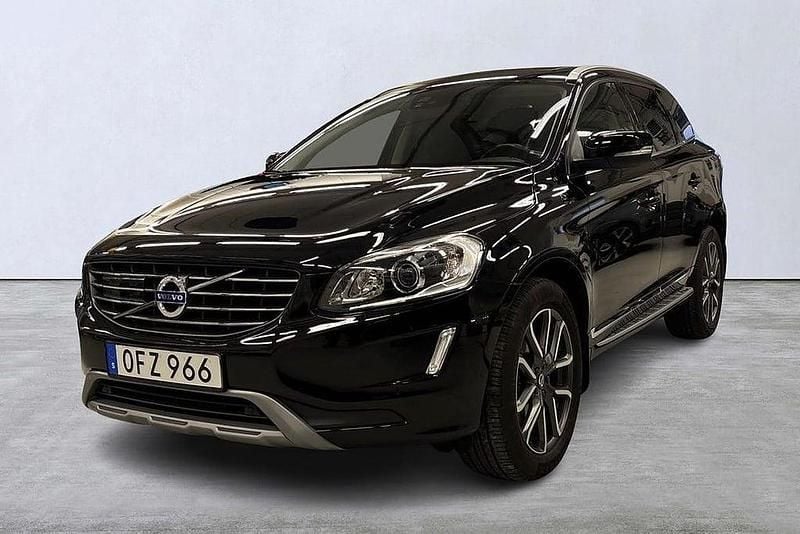 Svart Begagnad 2016 Volvo XC60 Standard SUV | 259 900 kr (Superpris) - Bild 1/4