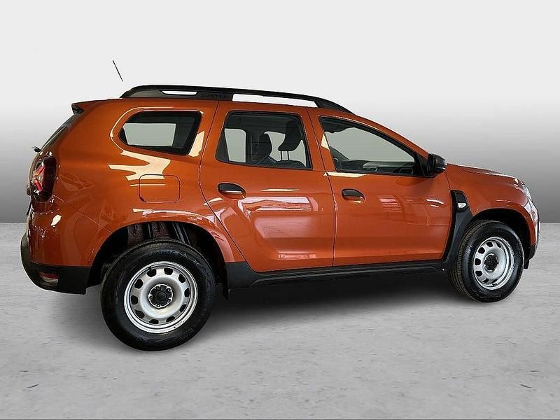 Begagnad Dacia Duster 91 HK (66 kW) 2023 Orange SUV