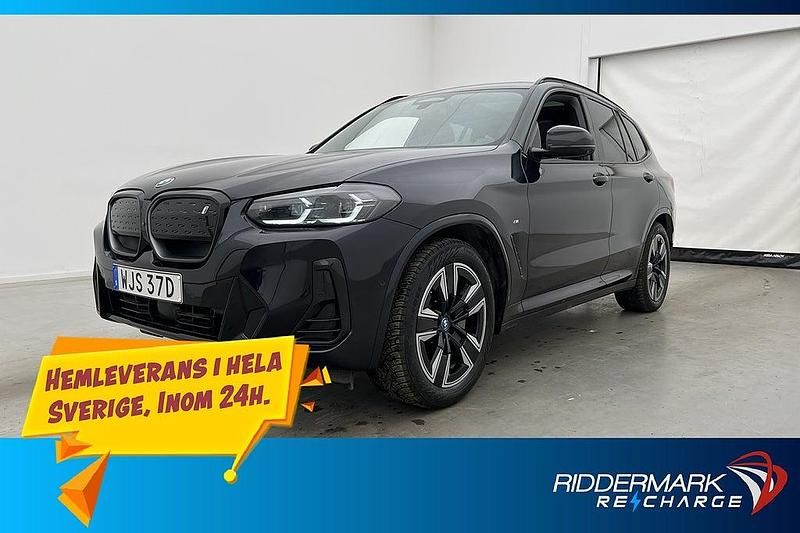 Svart Begagnad 2022 BMW iX3 M Sport SUV | 419 800 kr (Bra pris) - Bild 1/3