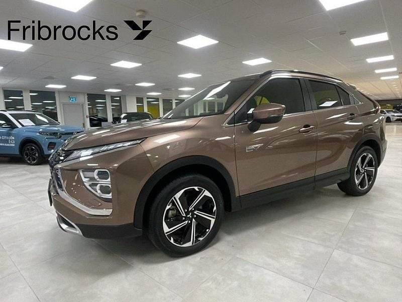 Brun Begagnad 2022 Mitsubishi Eclipse Cross SUV | 328 900 kr - Bild 1/4