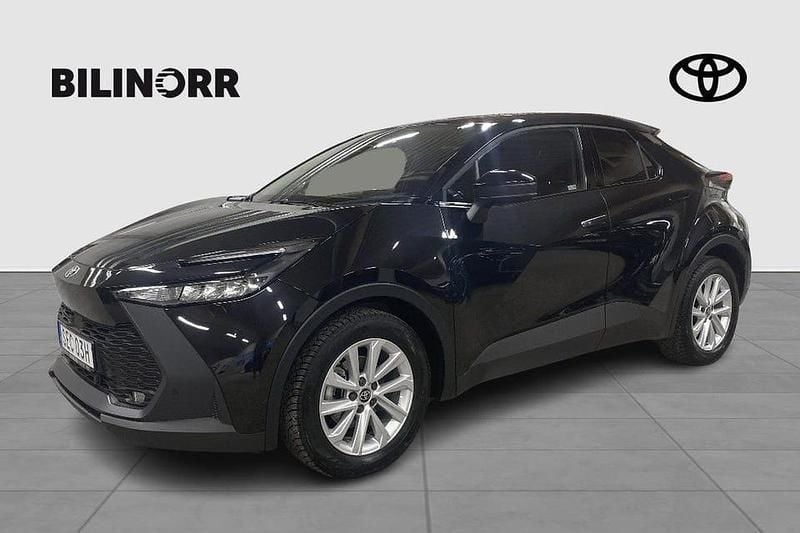 Begagnad Toyota C-HR Style 141 HK (103 kW) 2024 Svart SUV