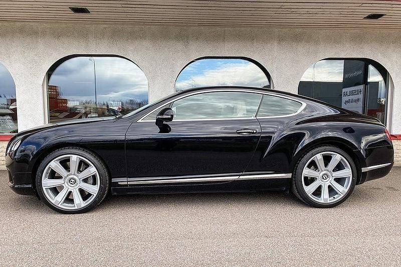 Begagnad Bentley Continental GT 785 HK (577 kW) 2011 Svart Sedan