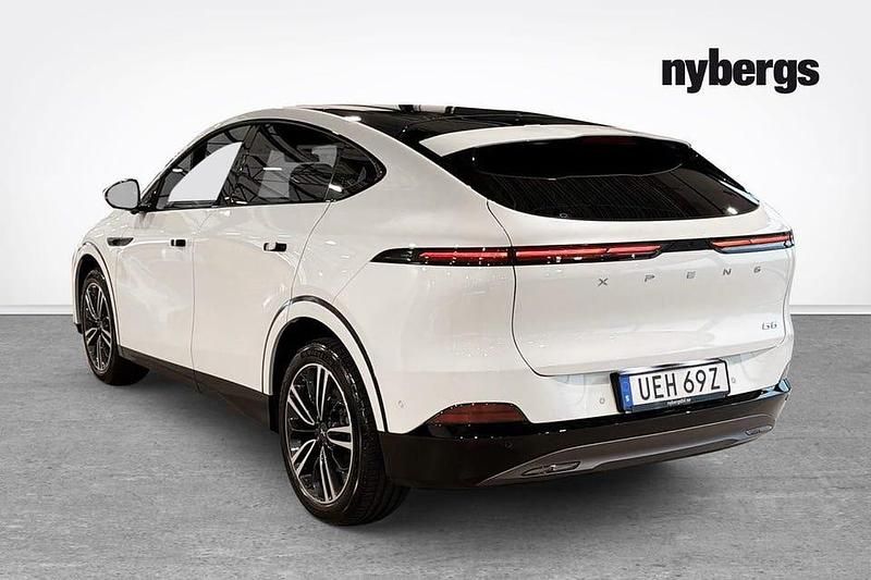Begagnad XPENG G6 213 kW (290 HK) 2024 Vit SUV