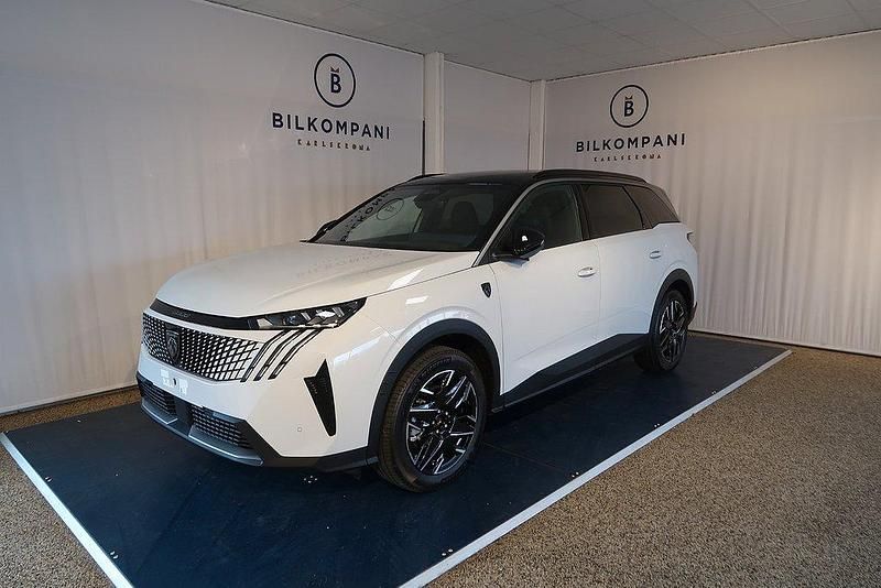 Vit Begagnad 2025 Peugeot 5008 GT Minibuss | 408 800 kr - Bild 1/4