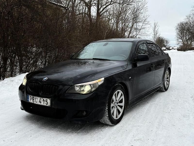 Begagnad 2007 BMW 525 Sedan | 40 000 kr (Marknadspris) - Bild 1/4