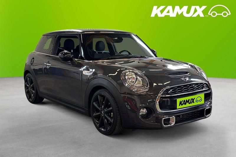 Grå Begagnad 2014 Mini Cooper SD Halvkombi | 89 800 kr - Bild 1/3