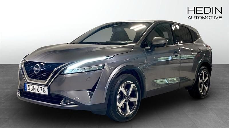 Blå Begagnad 2023 Nissan Qashqai Tekna SUV | 309 900 kr (Marknadspris) - Bild 1/4