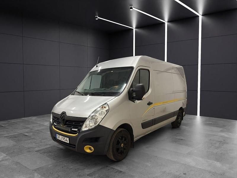 Grå Begagnad 2018 Renault Master Van | 144 990 kr (Superpris) - Bild 1/4