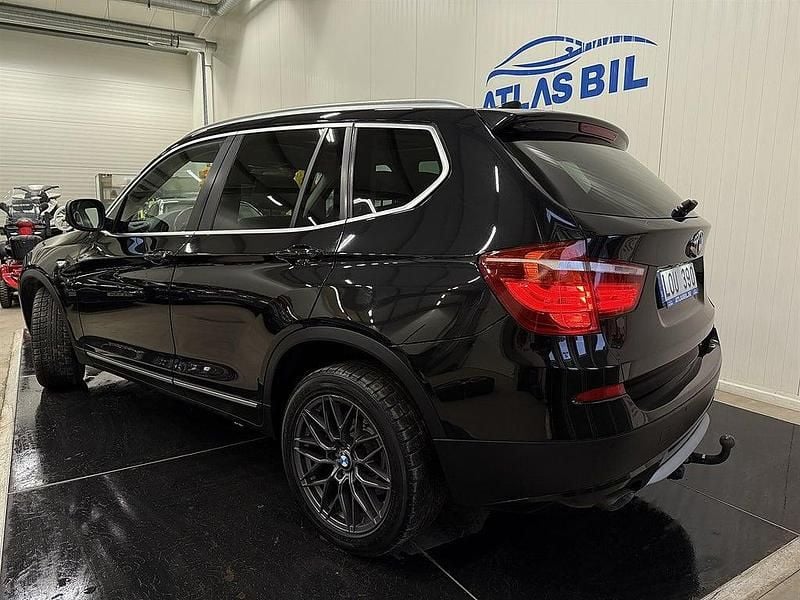 Begagnad BMW X3 184 HK (135 kW) 2011 Svart SUV