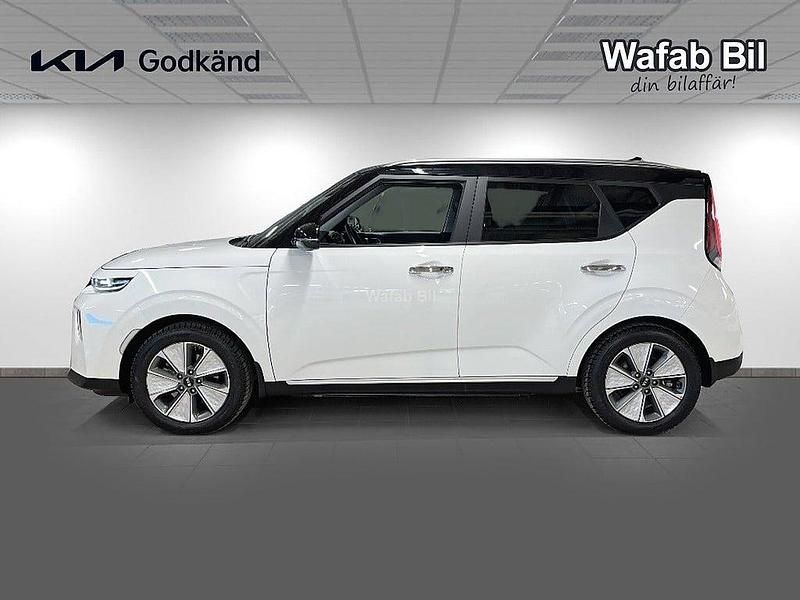 Begagnad Kia Soul EV Advance 150 kW (204 HK) 2022 Vit SUV