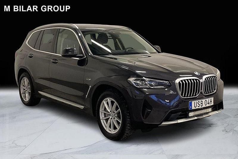 Grå Begagnad 2022 BMW X3 Performance SUV | 379 000 kr (Superpris) - Bild 1/4