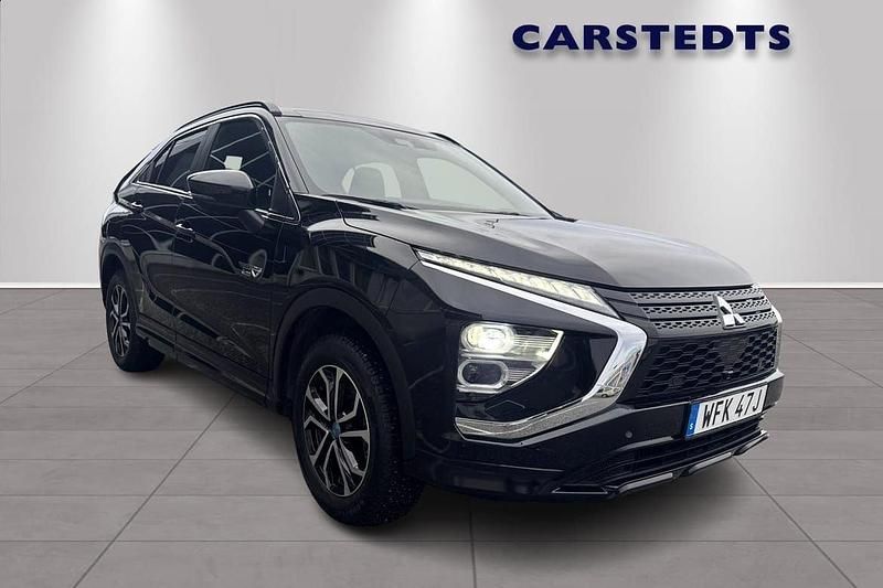 Svart Begagnad 2021 Mitsubishi Eclipse Cross Instyle SUV | 379 900 kr - Bild 1/4