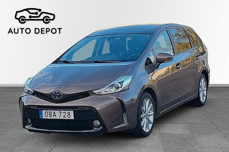 Brun Begagnad 2016 Toyota Prius Halvkombi | 189 900 kr (Marknadspris) - Bild 1/4