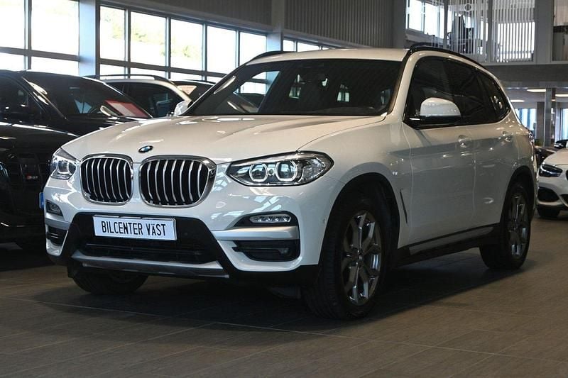 Vit Begagnad 2019 BMW X3 xLine SUV | 329 000 kr (Marknadspris) - Bild 1/4