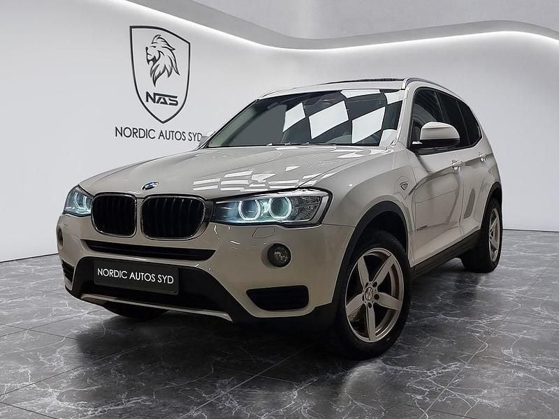 Vit Begagnad 2014 BMW X3 SUV | 149 900 kr (Marknadspris) - Bild 1/4