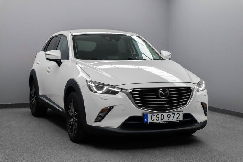 Vit Begagnad 2015 Mazda CX-3 SUV | 138 900 kr (Marknadspris) - Bild 1/4