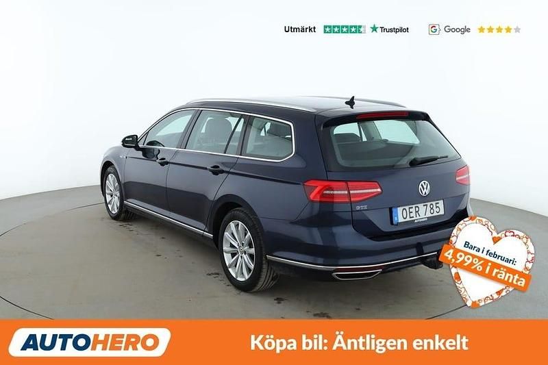 Begagnad VW Passat GTE 220 HK (161 kW) 2016 Blå Kombi