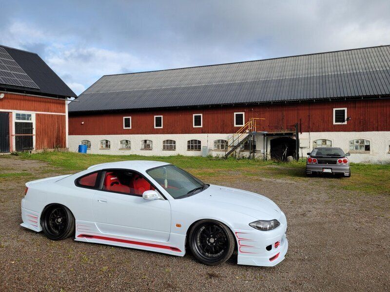 Vit Begagnad 2002 Nissan Silvia S Sportkupé | 200 000 kr - Bild 1/4