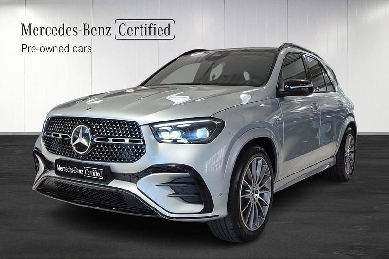 Svart Begagnad 2025 Mercedes GLE350 Advanced SUV | 1 129 400 kr - Bild 1/4