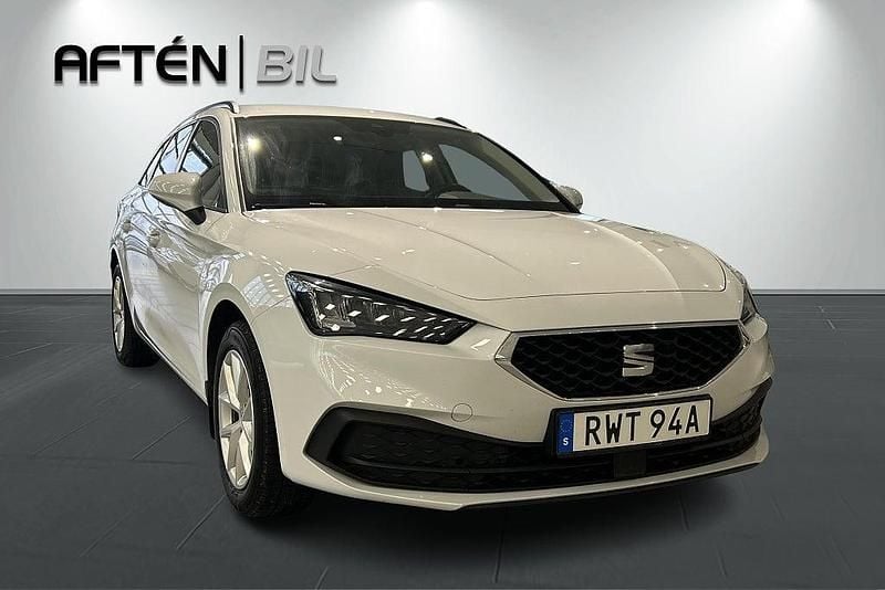 Begagnad Seat Leon 112 HK (82 kW) 2024 Vit