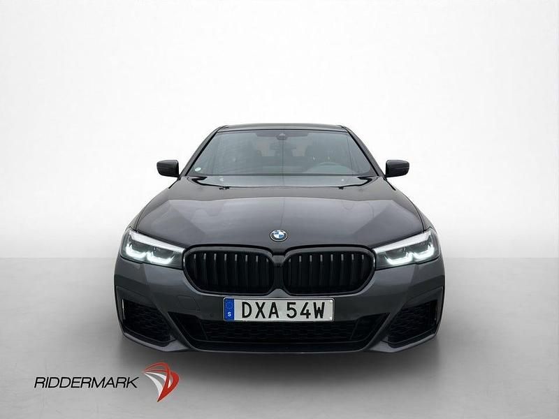 Begagnad BMW 530 M Sport 292 HK (214 kW) 2021 Grå