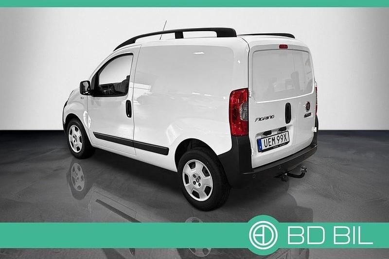 Begagnad Fiat Fiorino 80 HK (58 kW) 2024 Vit Minibuss