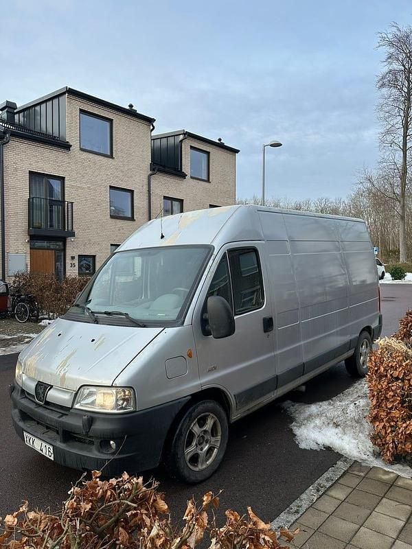 Begagnad Peugeot Boxer 128 HK (94 kW) 2006 Van