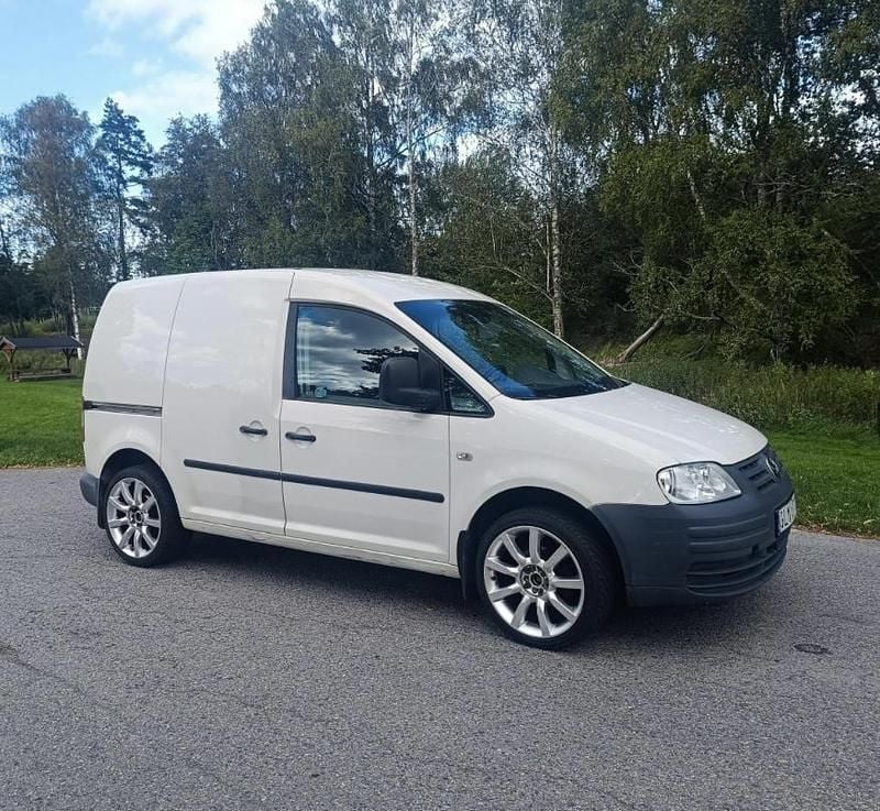 Vit Begagnad 2008 VW Caddy Minibuss | 28 500 kr (Marknadspris) - Bild 1/1