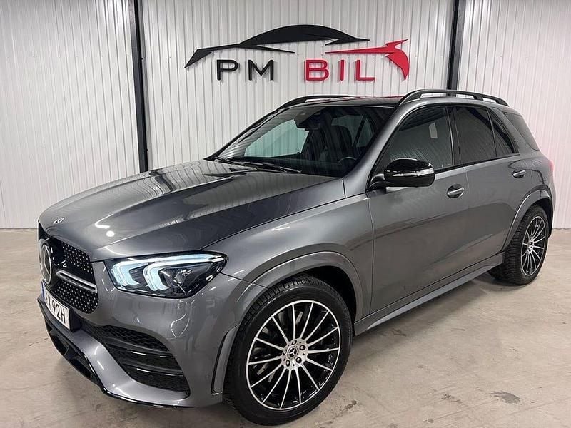 Grå Begagnad 2022 Mercedes GLE350 Premium SUV | 599 900 kr (Bra pris) - Bild 1/4